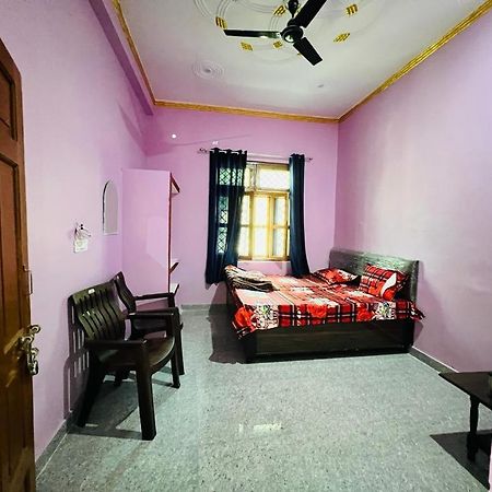Gayatri Homestay Rudraprayag Екстер'єр фото